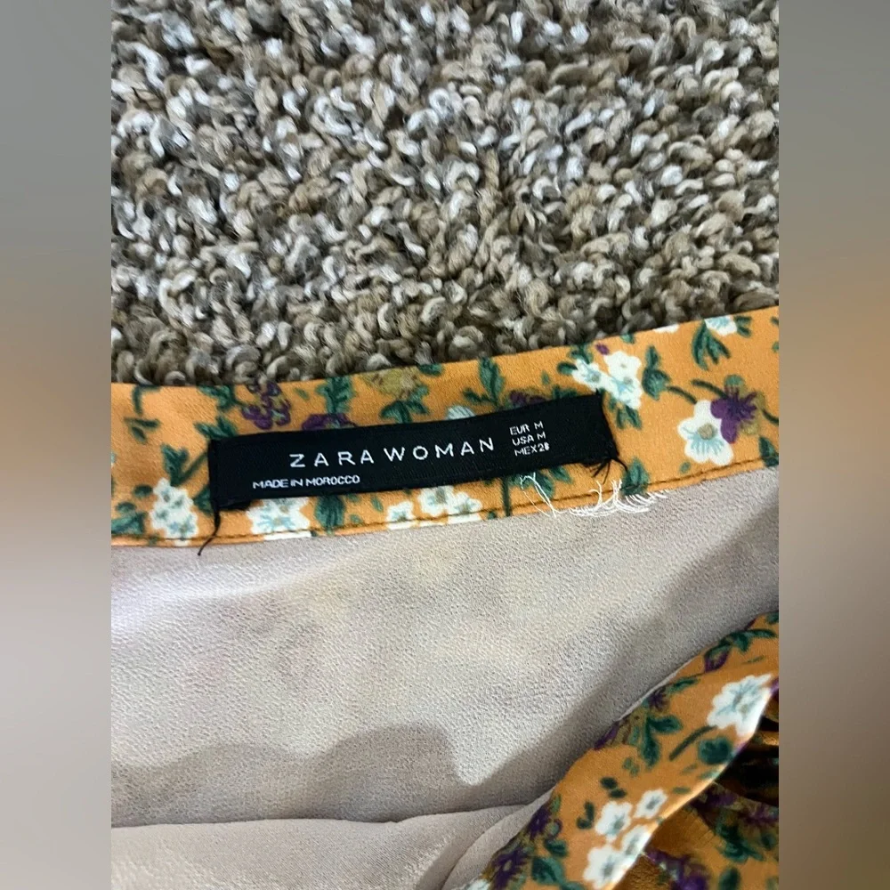 Zara Floral Patchwork Hi-Lo Flowy Boho Gypsy Skirt Blogger Favorite Size Medium - Picture 5 of 7